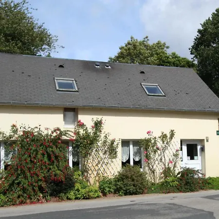Le Vast, 5 Pièces, 8 Personnes - Fr-1-362-252